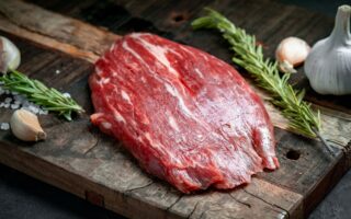 Cuban Steak with Avocado