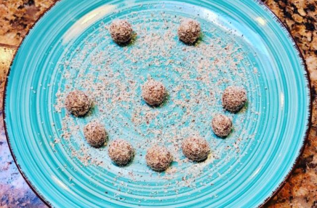 Sugar Free Snowball Cookies Packed With Protein